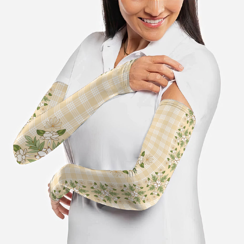 Melemele Ahiahia Hawai'i Palaka Squares Maile Leaf Arm Sleeves Flowers Hawaiian Quilt Patterns LT9 - Polynesian Pride