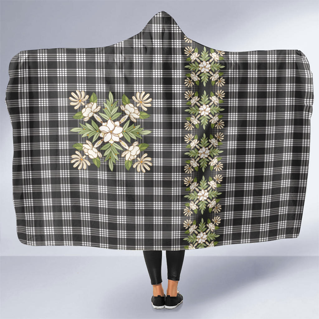 Pauli Hawai'i Palaka Squares Maile Leaf Hooded Blanket Flowers Hawaiian Quilt Patterns LT9 One Size Soft Black - Polynesian Pride