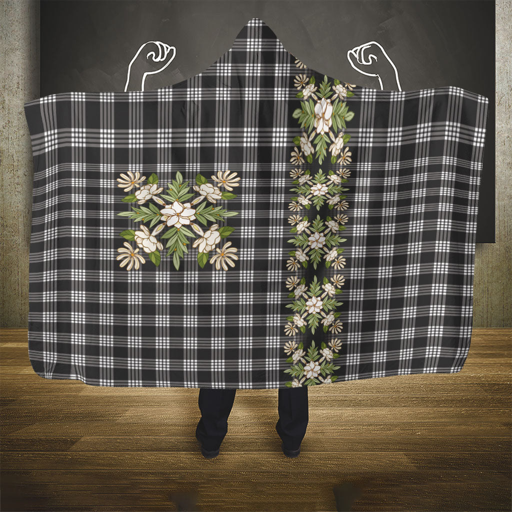 Pauli Hawai'i Palaka Squares Maile Leaf Hooded Blanket Flowers Hawaiian Quilt Patterns LT9 - Polynesian Pride