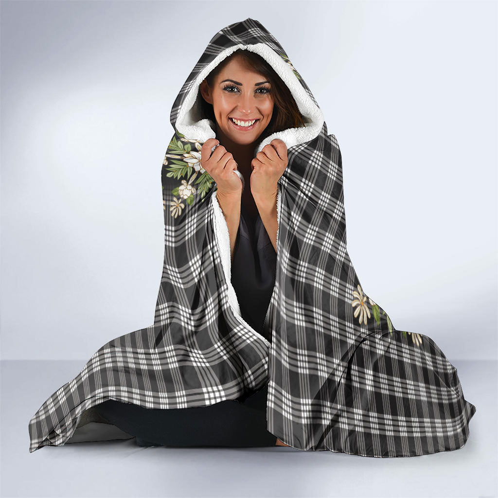 Pauli Hawai'i Palaka Squares Maile Leaf Hooded Blanket Flowers Hawaiian Quilt Patterns LT9 - Polynesian Pride