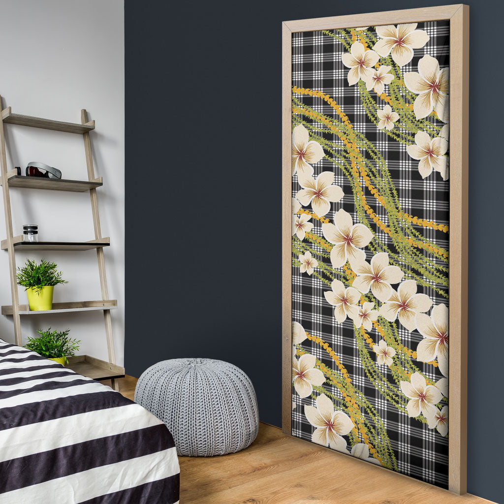 Ele'ele Hawai'i Palaka Plumeria Door Cover Puakenikeni and Maile Lei LT9 - Polynesian Pride
