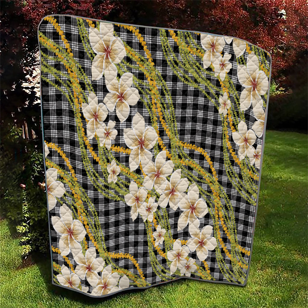 Ele'ele Hawai'i Palaka Plumeria Quilt Puakenikeni and Maile Lei LT9 - Polynesian Pride