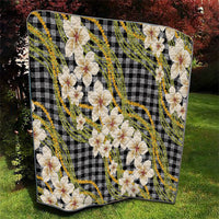 Ele'ele Hawai'i Palaka Plumeria Quilt Puakenikeni and Maile Lei LT9 - Polynesian Pride