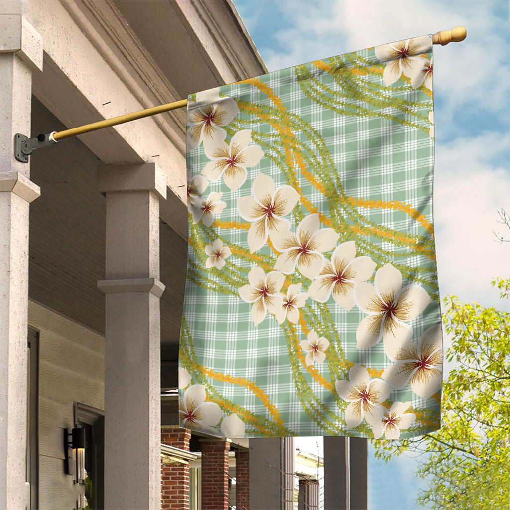 Liko Kukui Hawai'i Palaka Plumeria Garden Flag Puakenikeni and Maile Lei LT9 House Flag Sage Green - Polynesian Pride