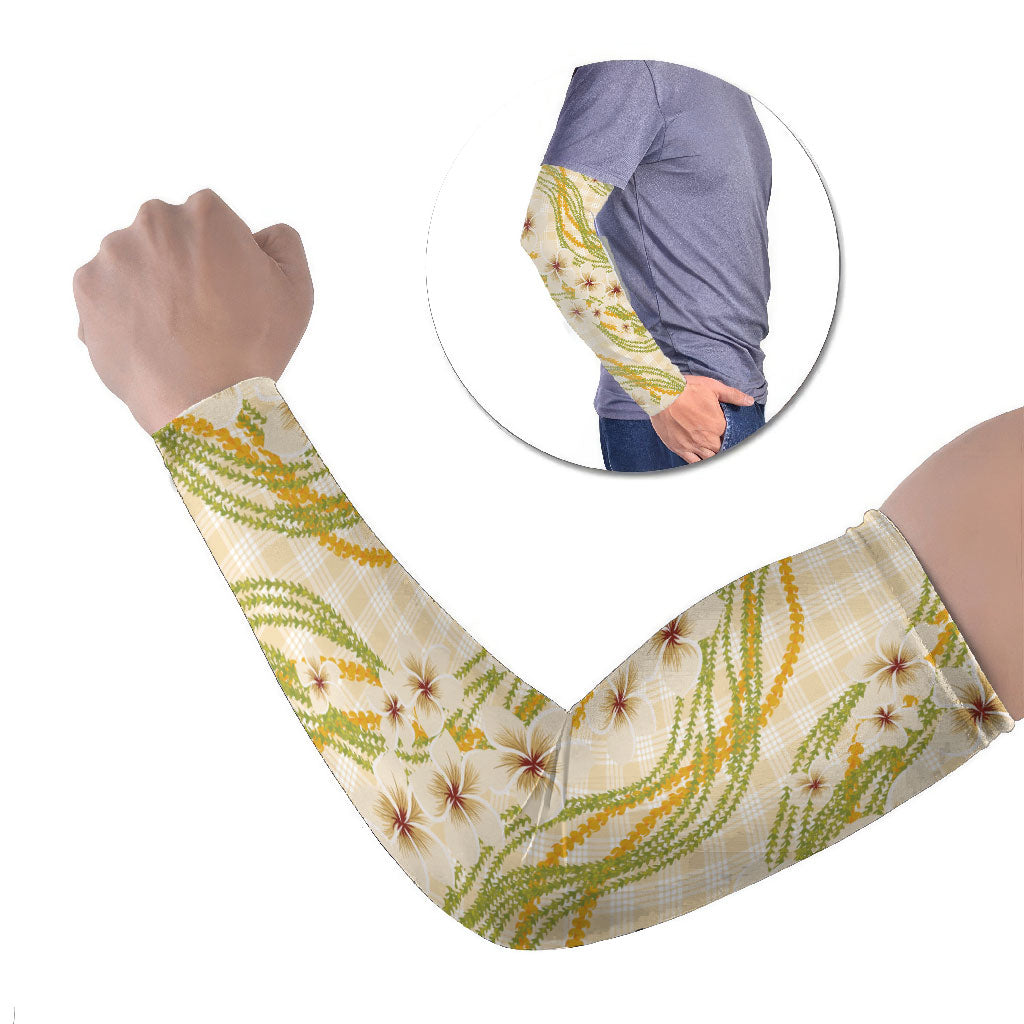 Melemele Ahiahia Hawai'i Palaka Plumeria Arm Sleeves Puakenikeni and Maile Lei LT9 Set of 2 Pastel Yellow - Polynesian Pride