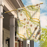 Melemele Ahiahia Hawai'i Palaka Plumeria Garden Flag Puakenikeni and Maile Lei LT9 House Flag Pastel Yellow - Polynesian Pride