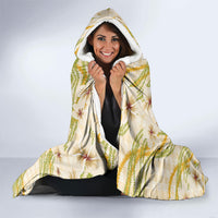 Melemele Ahiahia Hawai'i Palaka Plumeria Hooded Blanket Puakenikeni and Maile Lei LT9 - Polynesian Pride