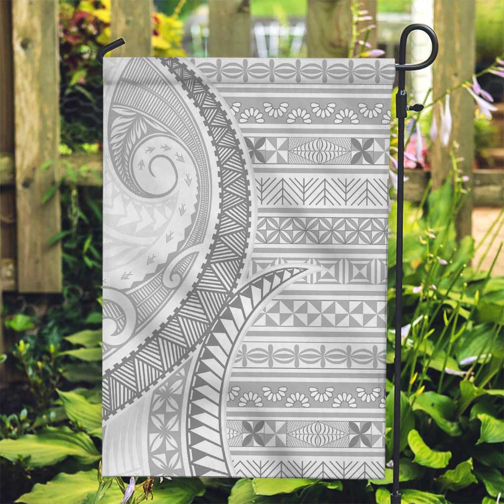 Tokelau White Sunday Garden Flag Lotu Tamaiti Ngatu Tokelau Feletoa Manulua LT9 Garden Flag White - Polynesian Pride