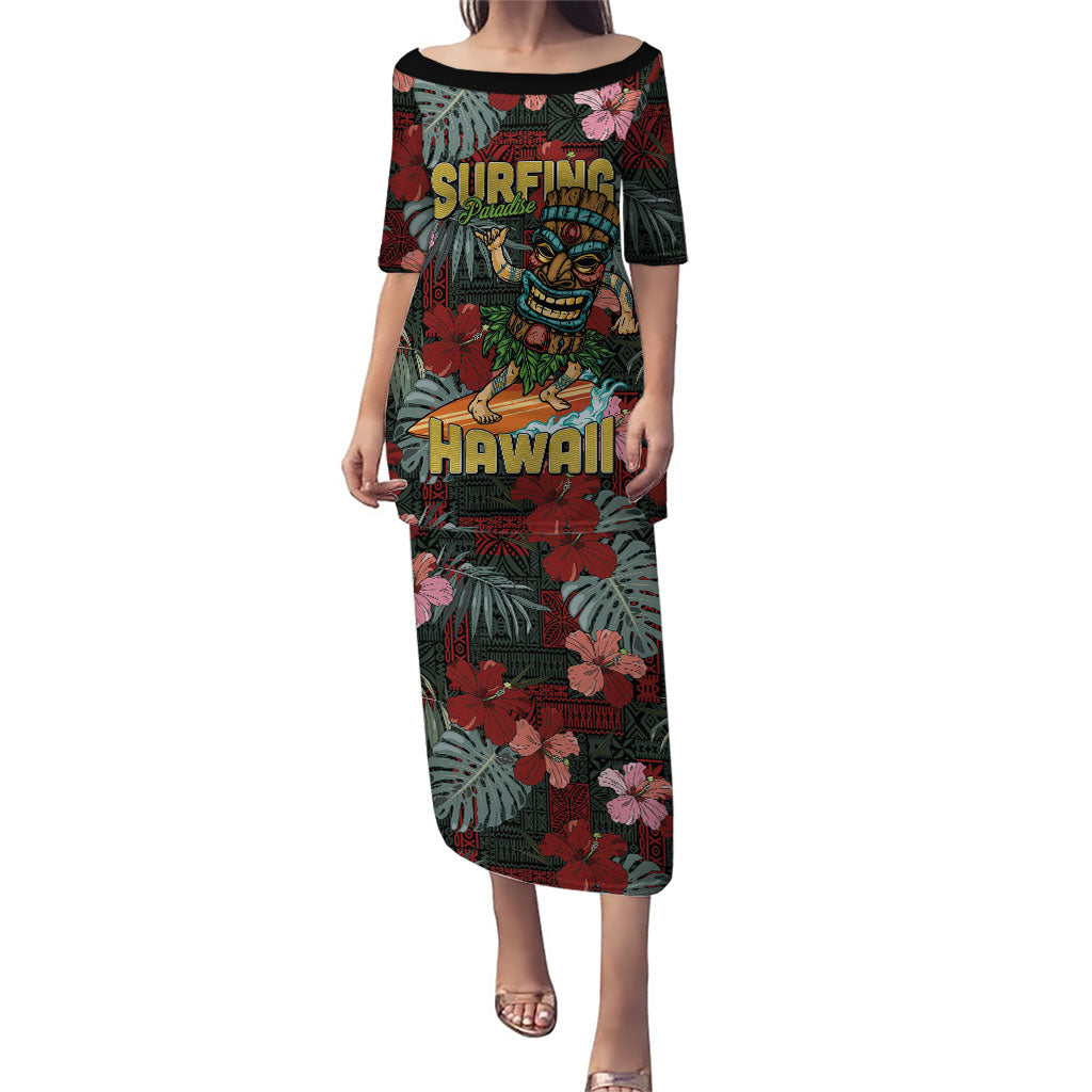 Hawaii Tiki Surfing Family Matching Puletasi and Hawaiian Shirt Mele Kalikimaka i Iulai! LT9 Mom's Dress Black - Polynesian Pride