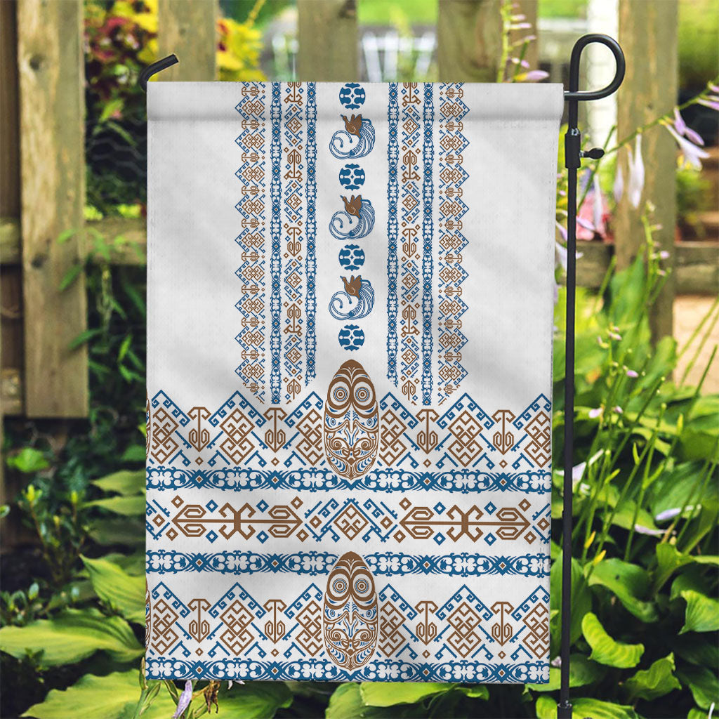 Papua New Guinea Bird Ethnic Garden Flag Papuan Batik Inspired Pattern LT9 Garden Flag White - Polynesian Pride