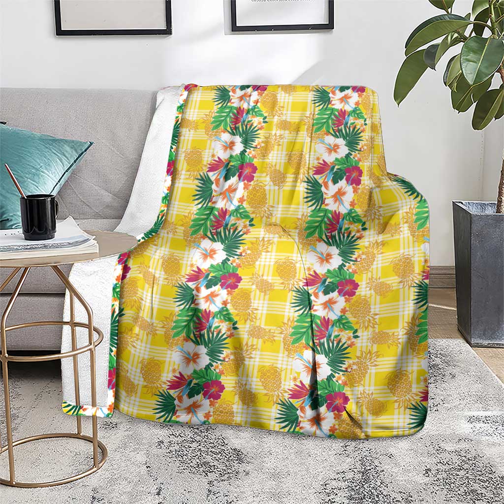Hawaiian Palaka Blanket Hibiscus Pineapple Lei - Polynesian Pride