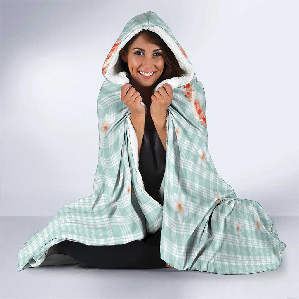 Turquoise Hawaiian Palaka Hooded Blanket Kukui Nut Money Lei - Polynesian Pride