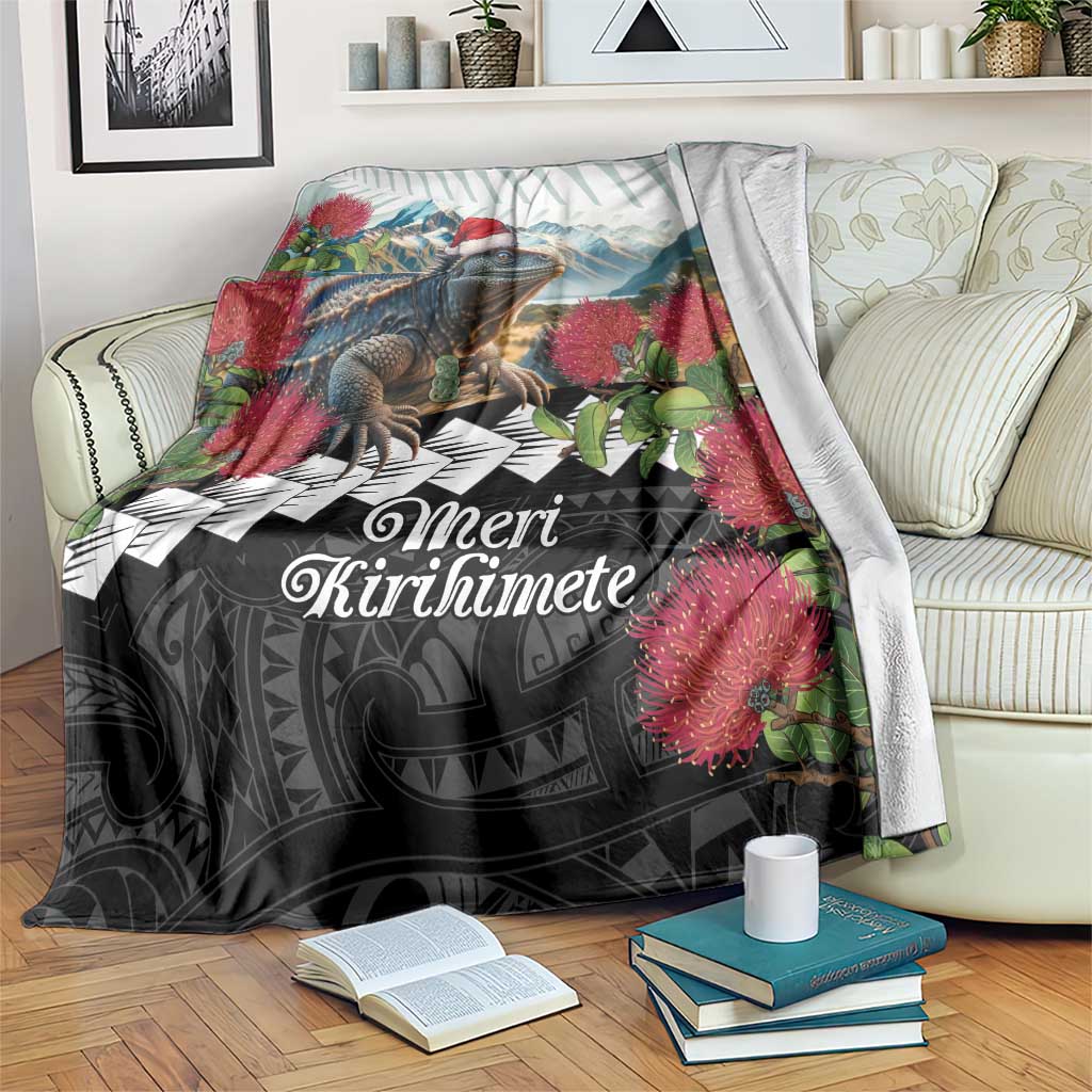 Meri Kirihimete Tuatara Blanket New Zealand Fern with Puhutukawa Flowers LT9 Green - Polynesian Pride