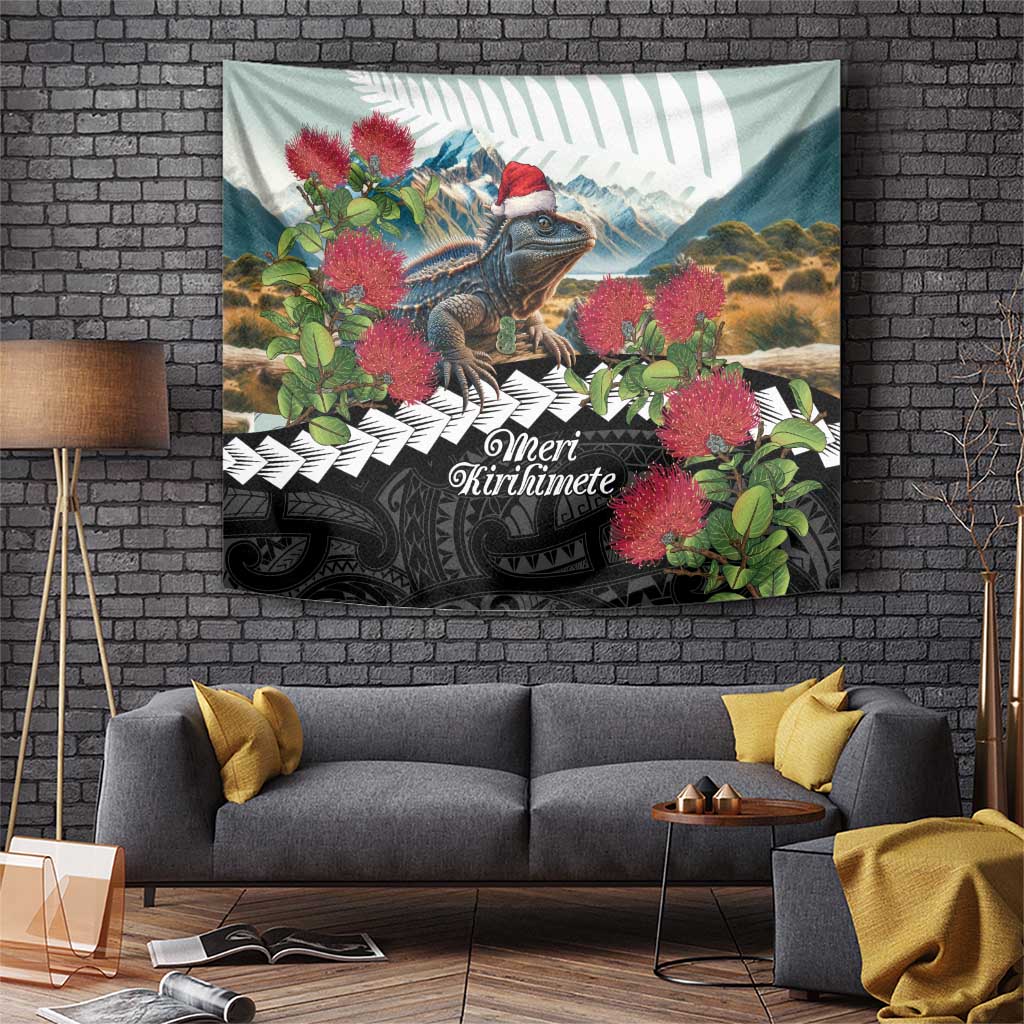 Meri Kirihimete Tuatara Tapestry New Zealand Fern with Puhutukawa Flowers LT9 Green - Polynesian Pride
