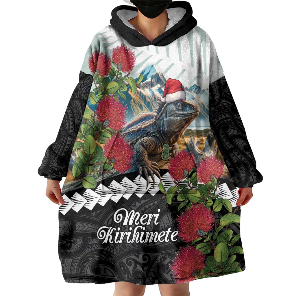 Meri Kirihimete Tuatara Wearable Blanket Hoodie New Zealand Fern with Puhutukawa Flowers LT9 - Polynesian Pride