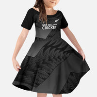 New Zealand Cricket Custom Family Matching Off The Shoulder Long Sleeve Dress and Hawaiian Shirt Potae Pango Black Fern Pattern LT9 Daughter's Dress Black - Polynesian Pride