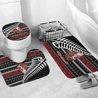 New Zealand Kiwi Santa Christmas Bathroom Set He Wairua Kirihimete LT9 Mat Set Only (3 pcs) One Size Black - Polynesian Pride