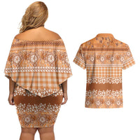Hawaiian Hibiscus Honu Couples Matching Off Shoulder Short Dress and Hawaiian Shirt Gold Mele Kalikimaka Palaka Spirit LT9 - Polynesian Pride