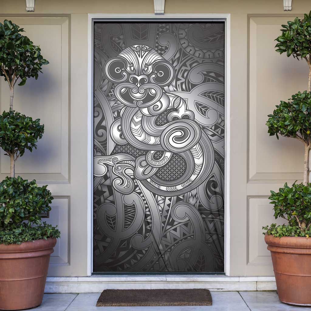 Aotearoa Maori Hei Tiki Door Cover Kiwikiwi Kowhaiwhai Puhoro Motif LT9 Grey - Polynesian Pride