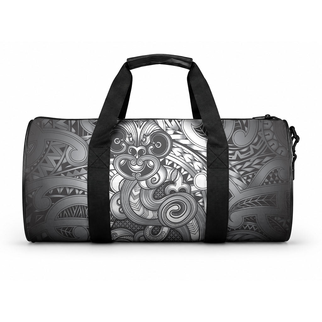 Aotearoa Maori Hei Tiki Duffle Bag Kiwikiwi Kowhaiwhai Puhoro Motif LT9 One size Grey - Polynesian Pride