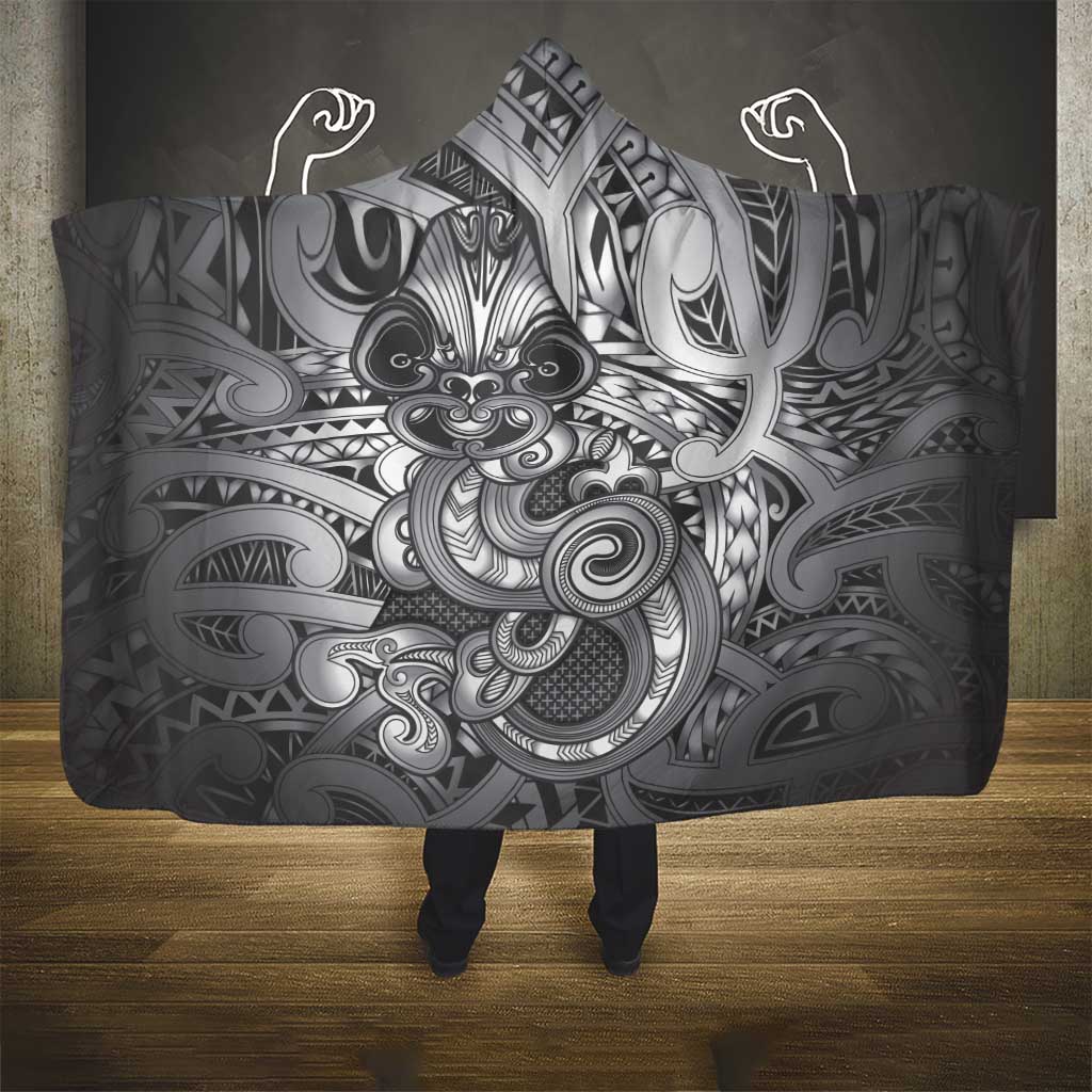 Aotearoa Maori Hei Tiki Hooded Blanket Kiwikiwi Kowhaiwhai Puhoro Motif LT9 - Polynesian Pride