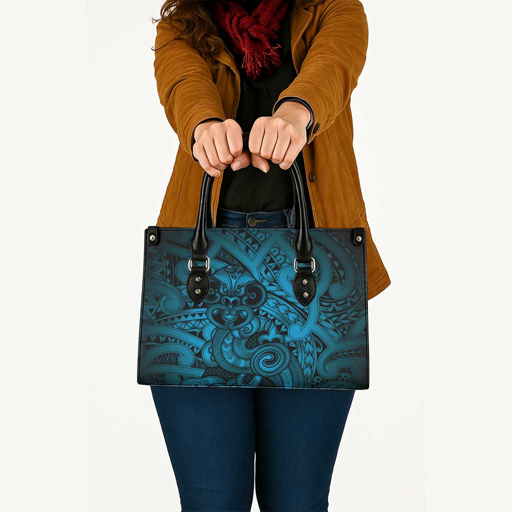 Aotearoa Maori Hei Tiki Leather Bag Kikorangi Kowhaiwhai Puhoro Motif LT9 - Polynesian Pride