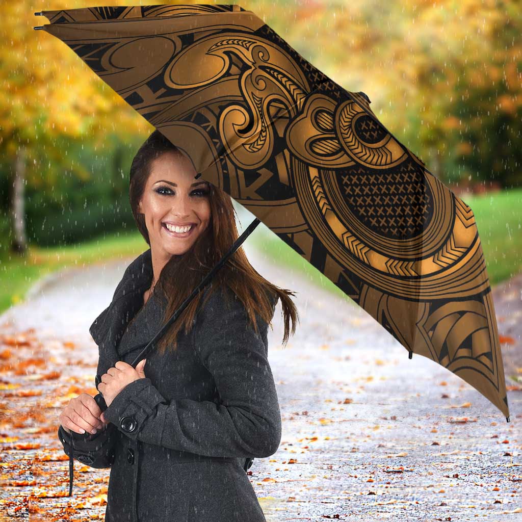 Aotearoa Maori Hei Tiki Umbrella Koura Kowhaiwhai Puhoro Motif