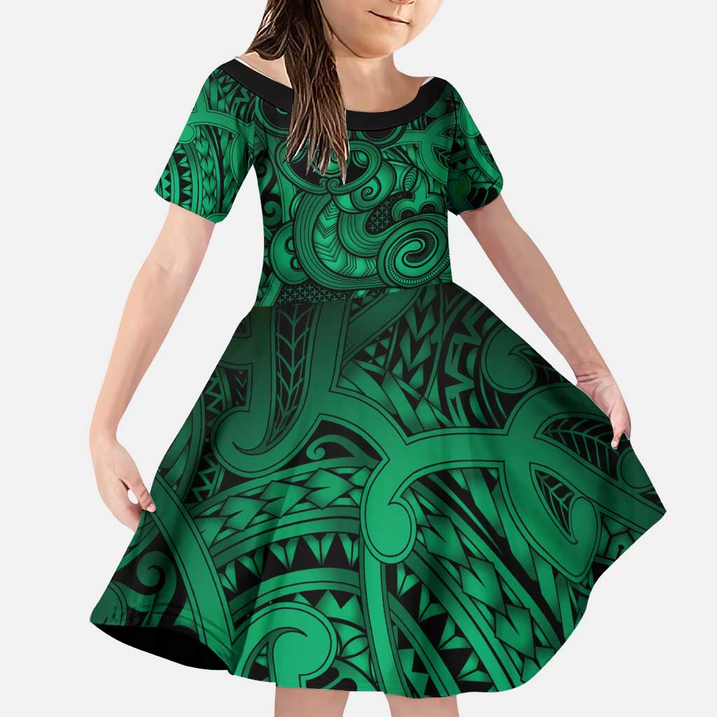 Aotearoa Maori Hei Tiki Family Matching Off The Shoulder Long Sleeve Dress and Hawaiian Shirt Kakariki Kowhaiwhai Puhoro Motif LT9 Daughter's Dress Green - Polynesian Pride