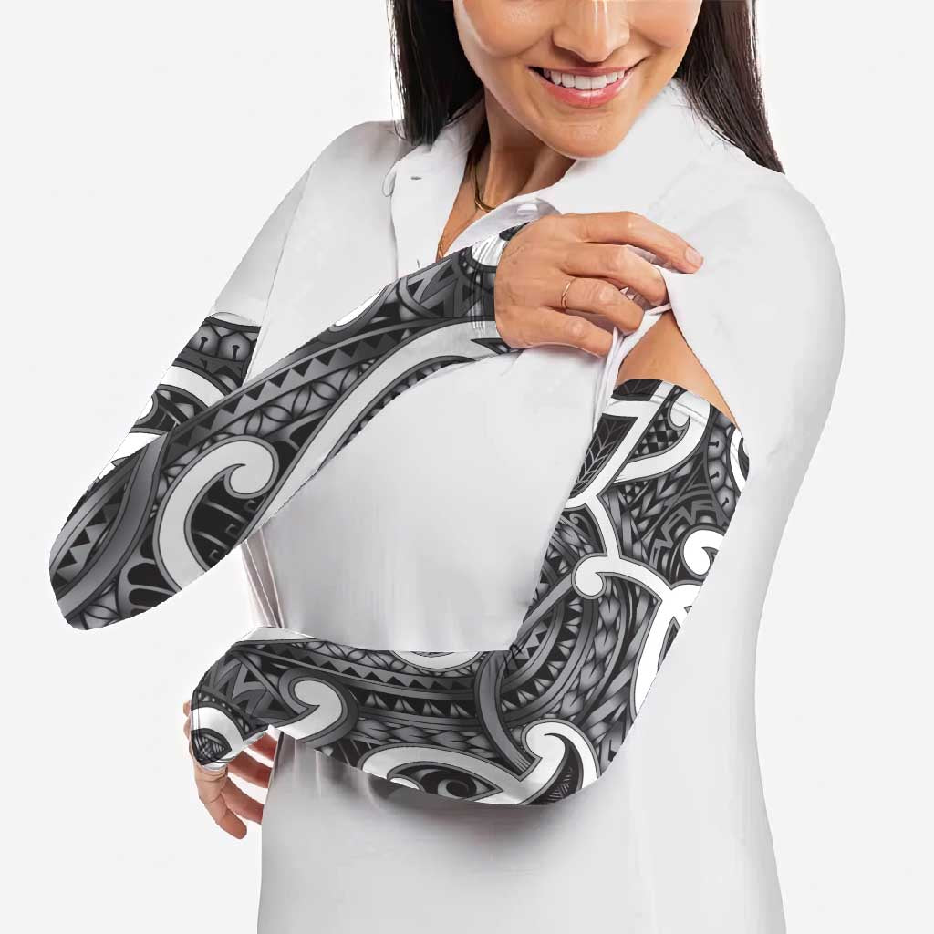 Aotearoa Maori Kowhaiwhai Arm Sleeves Kiwikiwi Puhoro and Patiki LT9 - Polynesian Pride