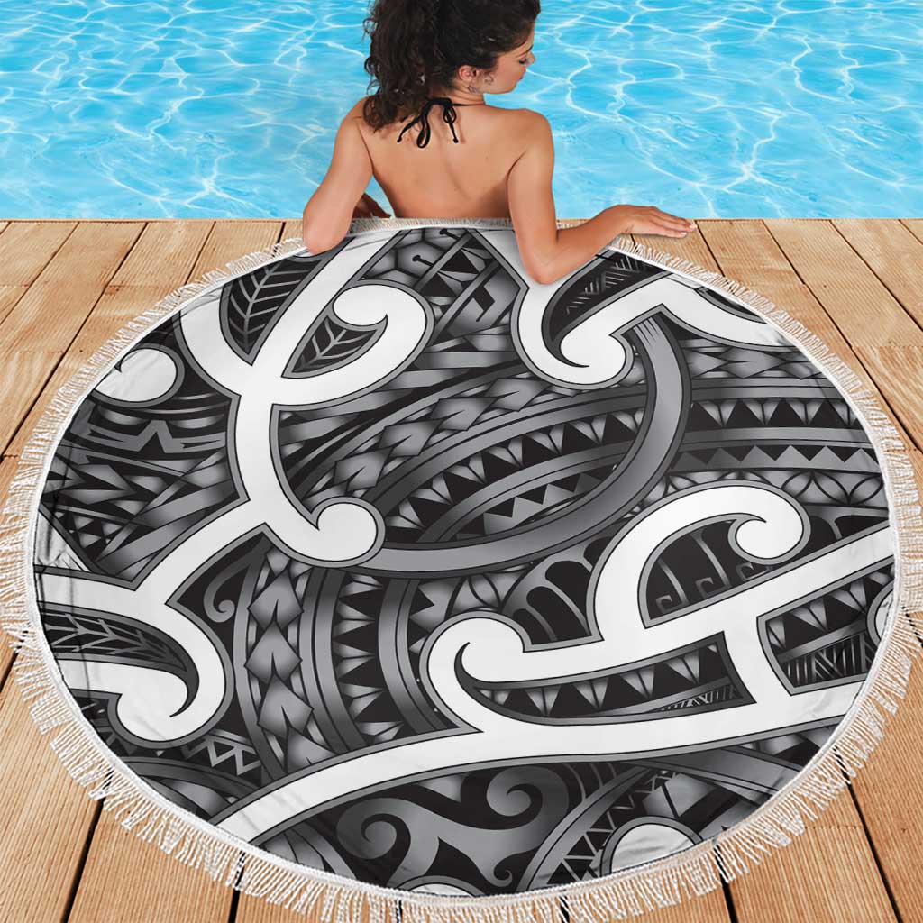 Aotearoa Maori Kowhaiwhai Beach Blanket Kiwikiwi Puhoro and Patiki