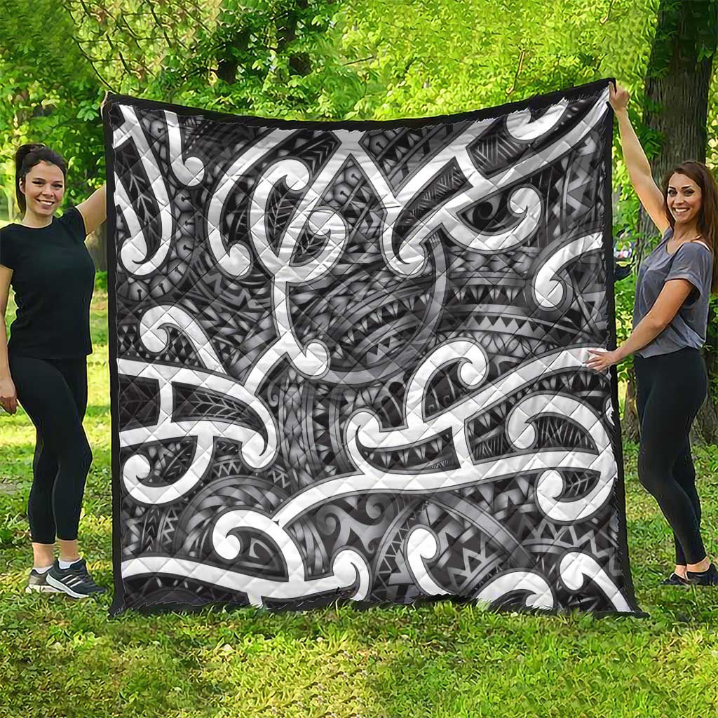 Aotearoa Maori Kowhaiwhai Quilt Kiwikiwi Puhoro and Patiki