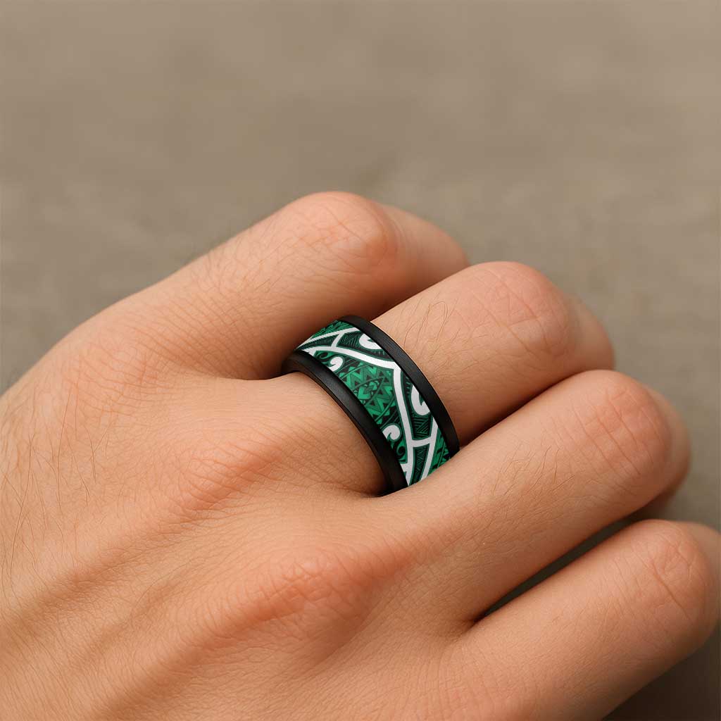 Aotearoa Maori Kowhaiwhai Spinner Ring Kakariki Puhoro and Patiki