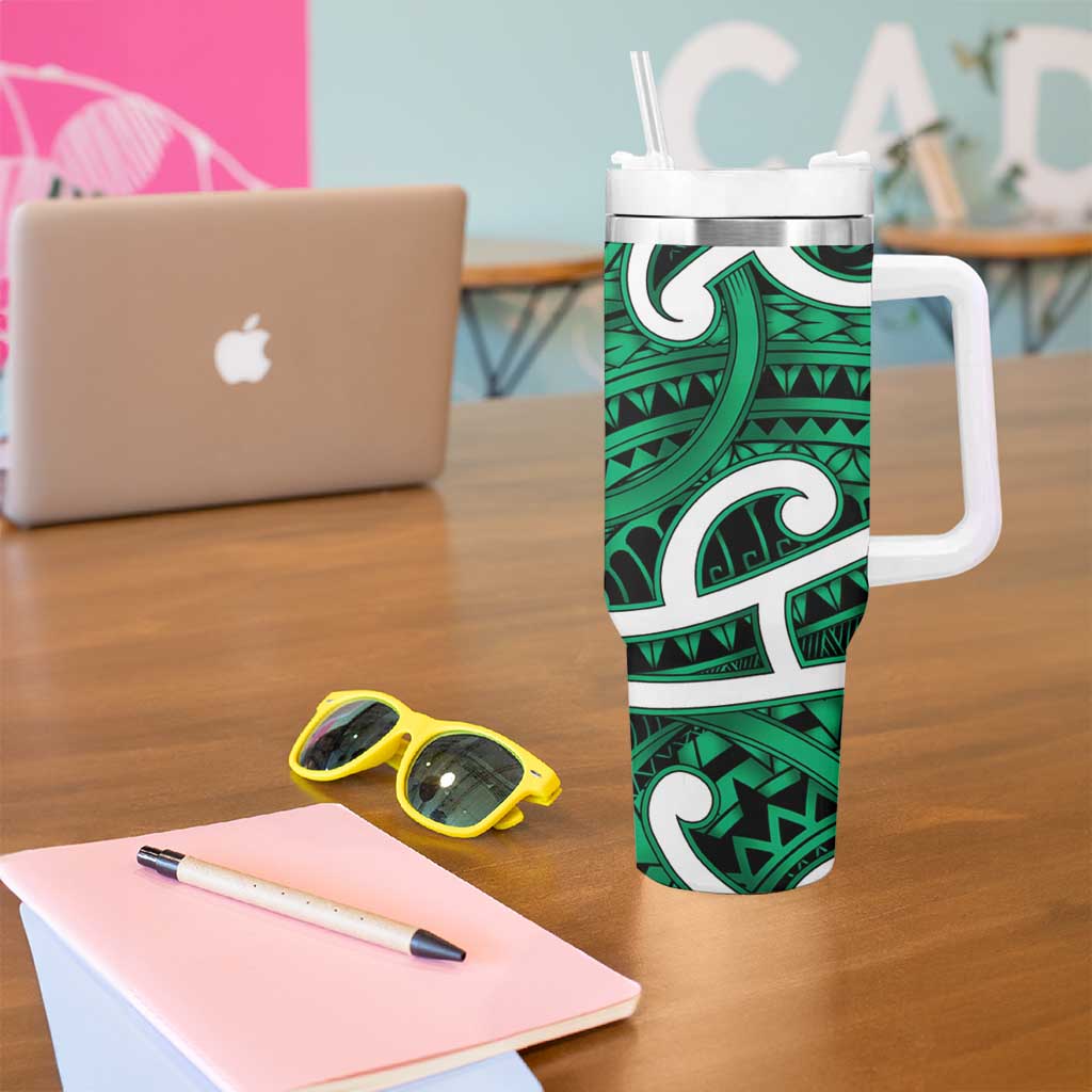 Aotearoa Maori Kowhaiwhai Tumbler With Handle Kakariki Puhoro and Patiki