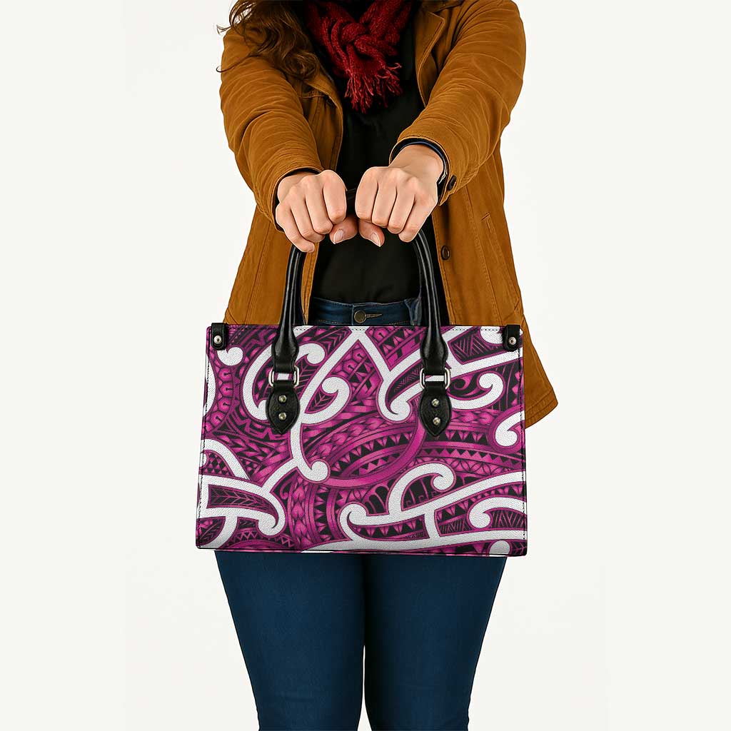 Aotearoa Maori Kowhaiwhai Leather Bag Mawhero Puhoro and Patiki