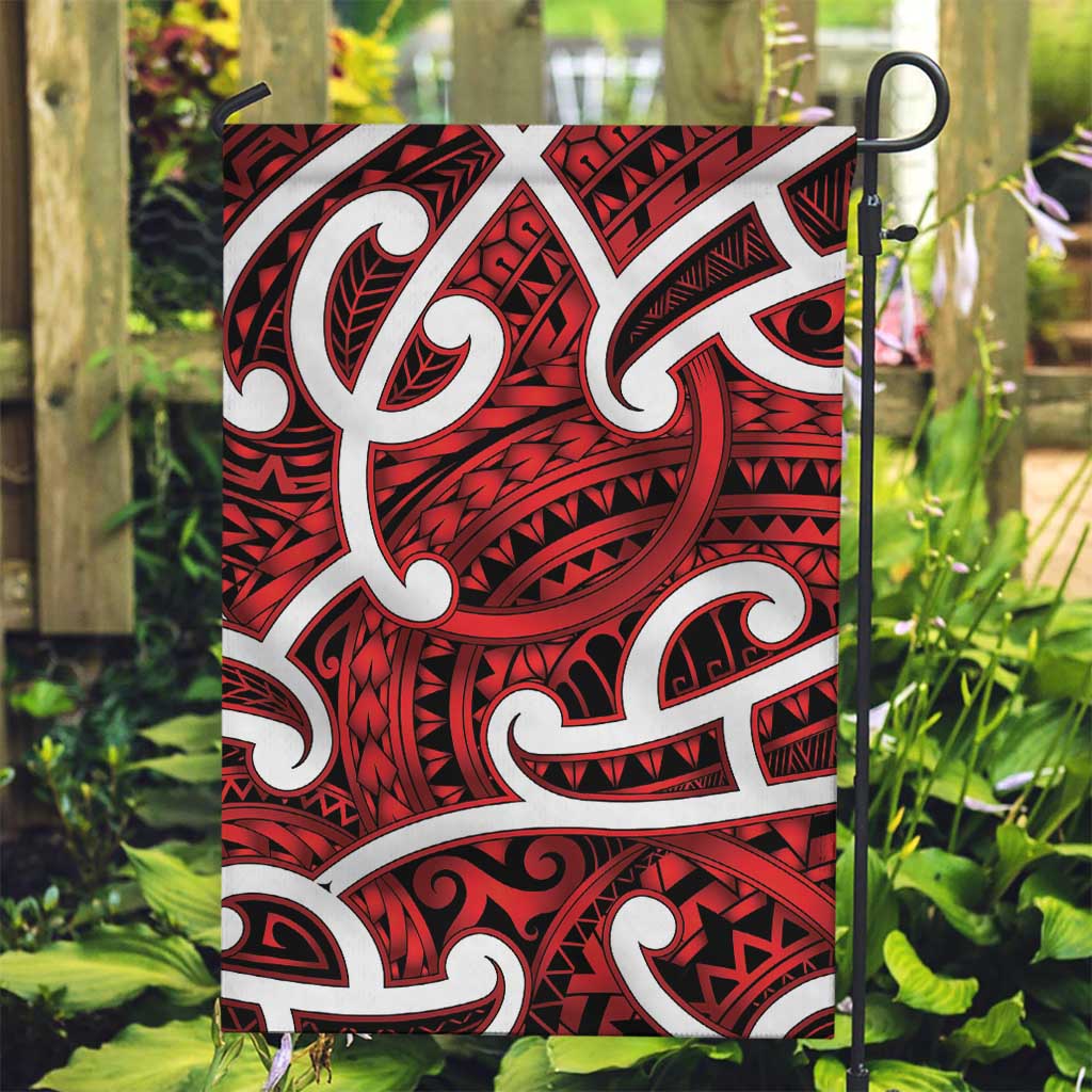 Aotearoa Maori Kowhaiwhai Garden Flag Whero Puhoro and Patiki