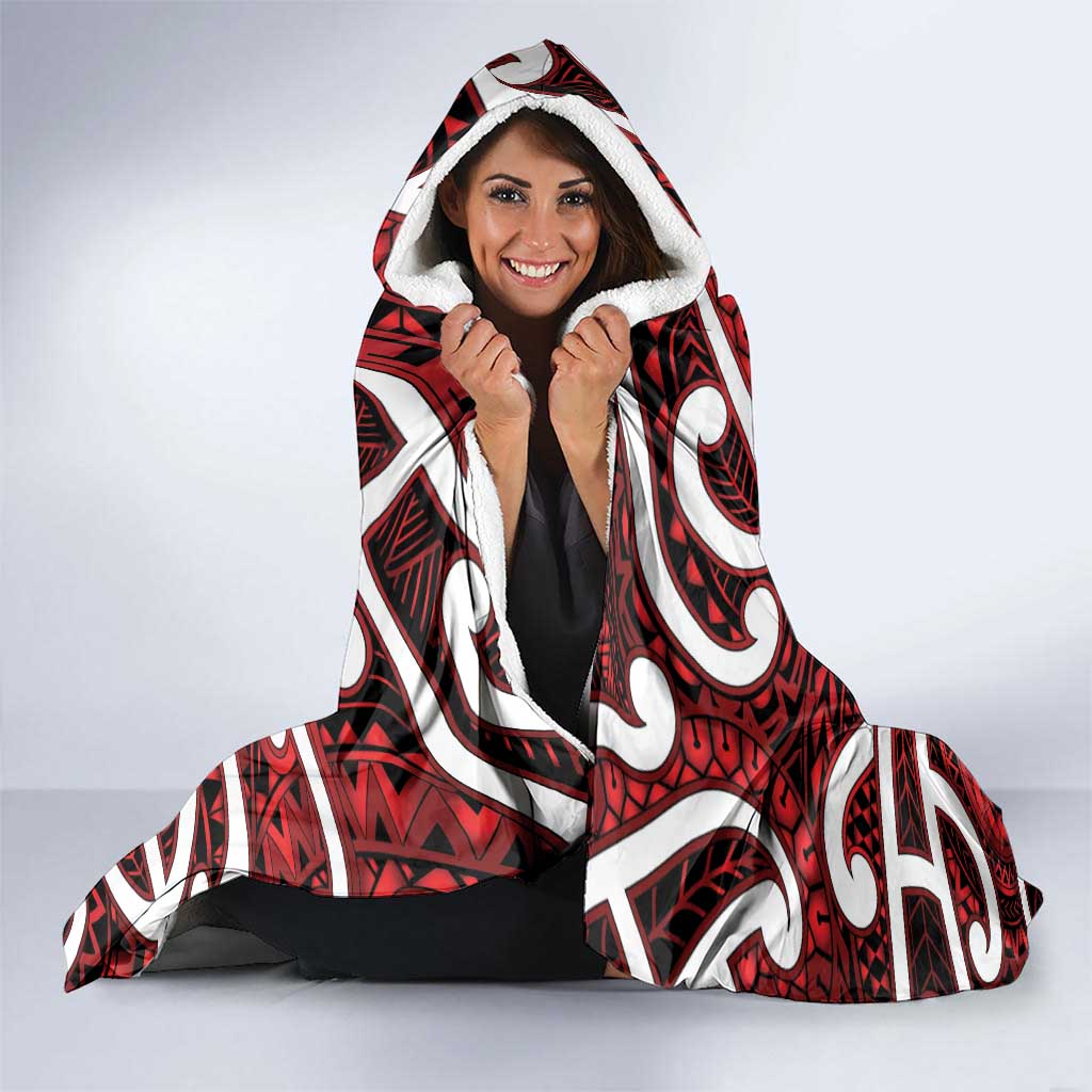 Aotearoa Maori Kowhaiwhai Hooded Blanket Whero Puhoro and Patiki