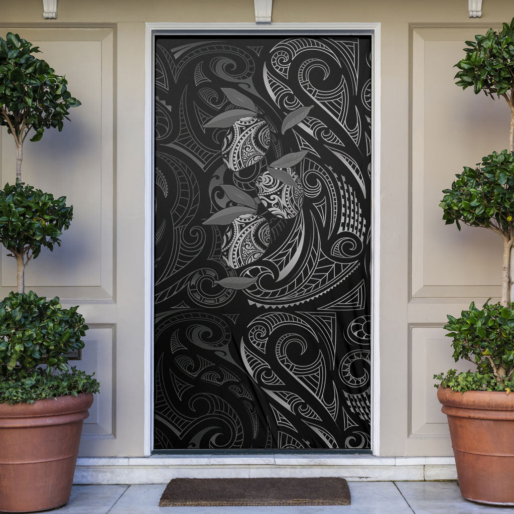 Hawaiian Mango Tribal Tattoo Door Cover Black White Pacific Traditional Pattern LT9 Black - Polynesian Pride