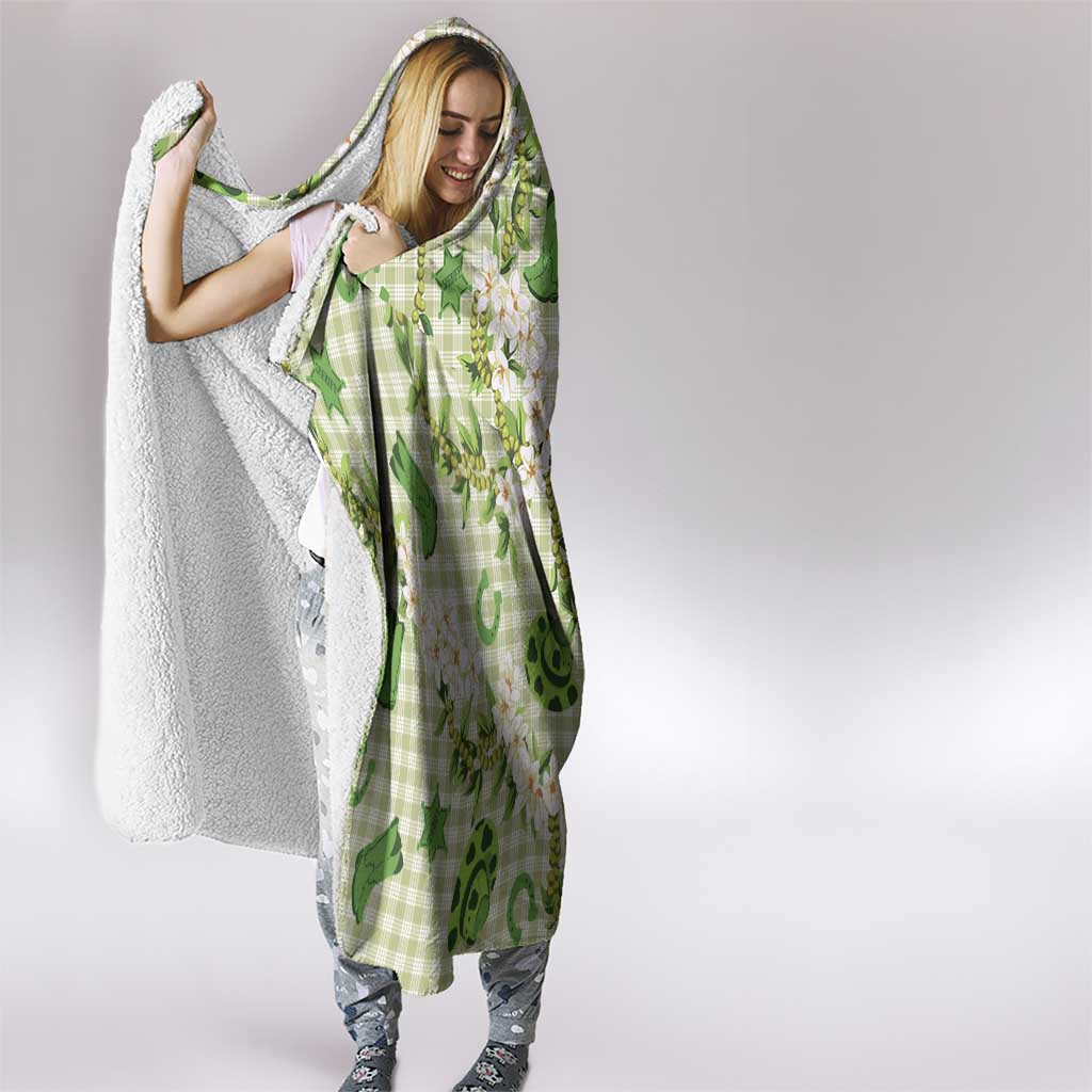 Mokihana Maile Ilima Leis Paniolo Palaka Hooded Blanket Hawaiian Omaomo Ala Spirit LT9 - Polynesian Pride