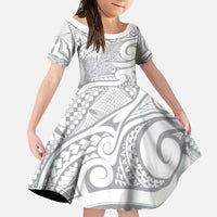 Lotu Tamaiti Samoa Siapo Family Matching Off The Shoulder Long Sleeve Dress and Hawaiian Shirt White Sunday With Teuila Torch Ginger LT9 Daughter's Dress White - Polynesian Pride
