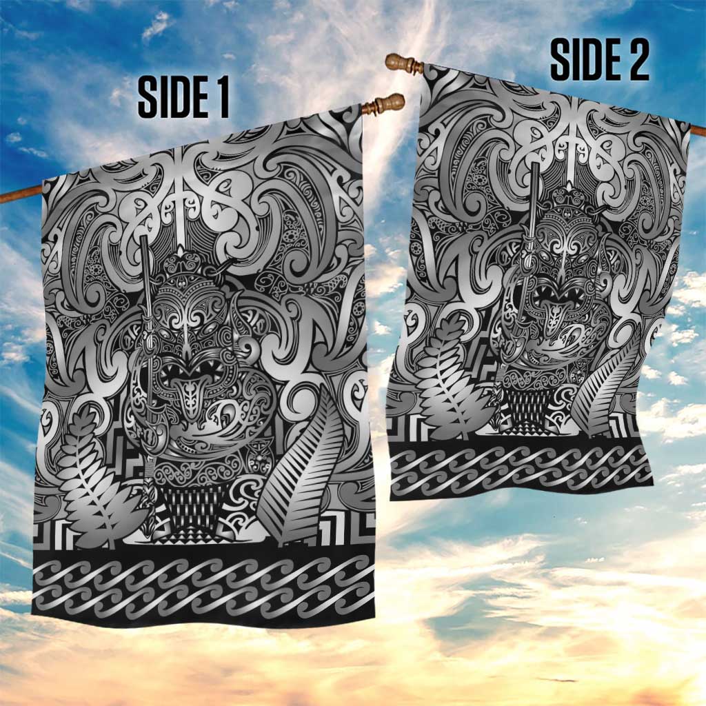 New Zealand Taiaha Maori Garden Flag Kiwikiwi Minimalist Silver Fern Tukutuku Motif