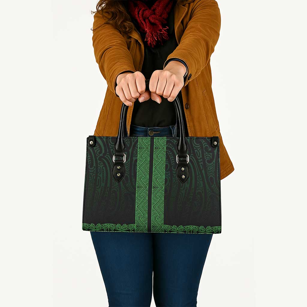 New Zealand Maori Kowhaiwhai Leather Bag Kakariki Maui and Mangopare LT9 - Polynesian Pride