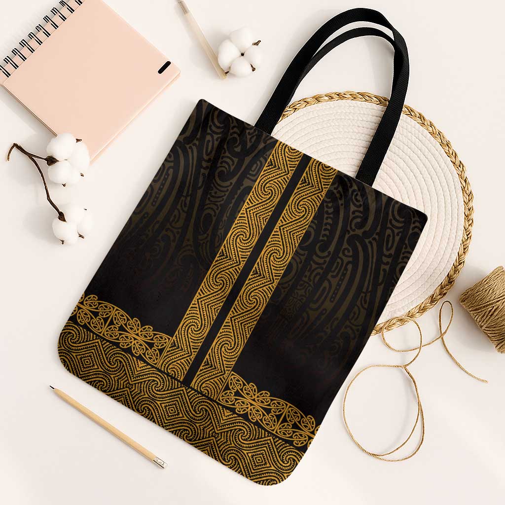 New Zealand Maori Kowhaiwhai Tote Bag Karaka Maui and Mangopare LT9 Black Strap One Size Gold - Polynesian Pride
