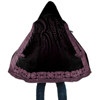 New Zealand Maori Kowhaiwhai Cloak Mawhero Maui and Mangopare LT9 Unisex Pink - Polynesian Pride