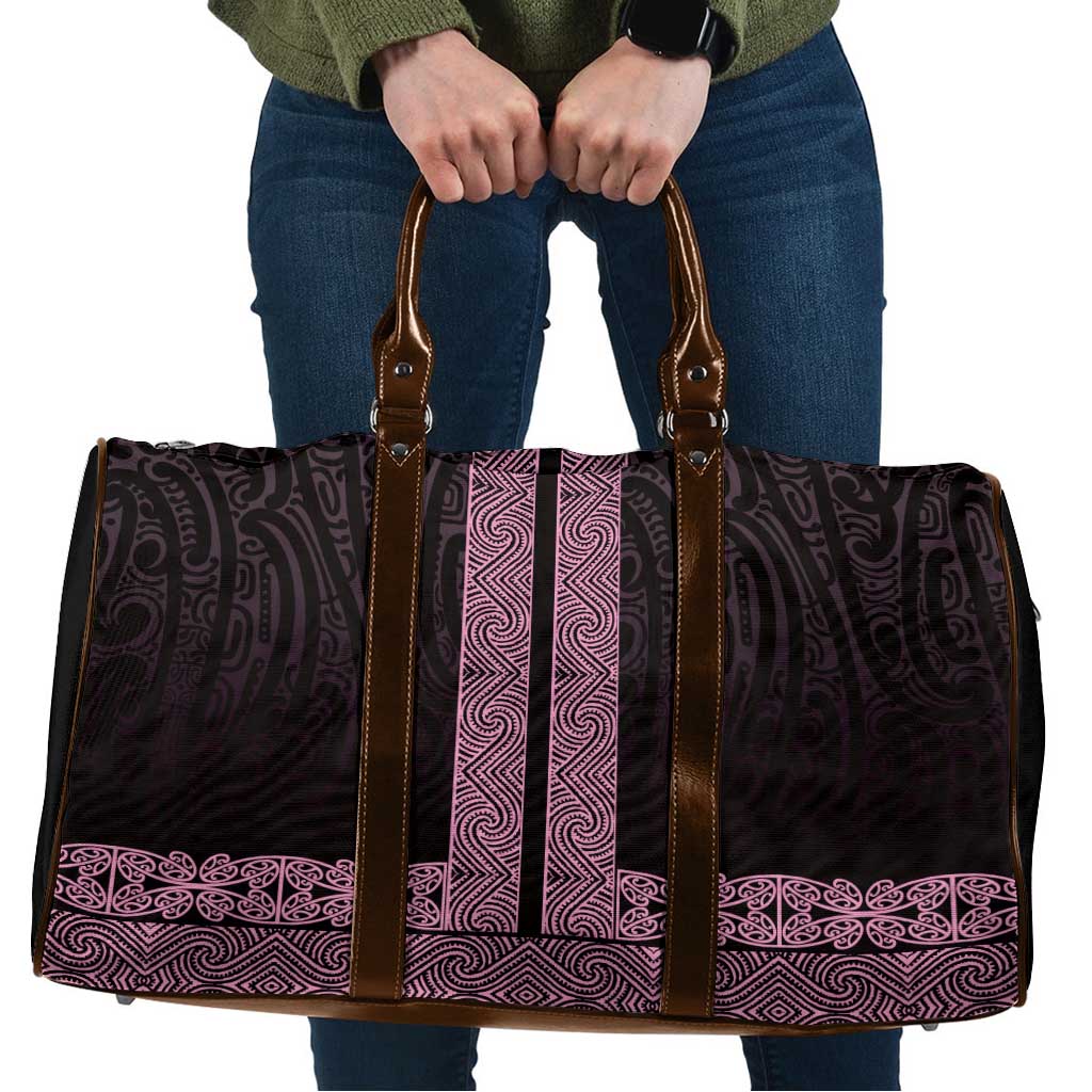 New Zealand Maori Kowhaiwhai Travel Bag Mawhero Maui and Mangopare LT9 Pink - Polynesian Pride