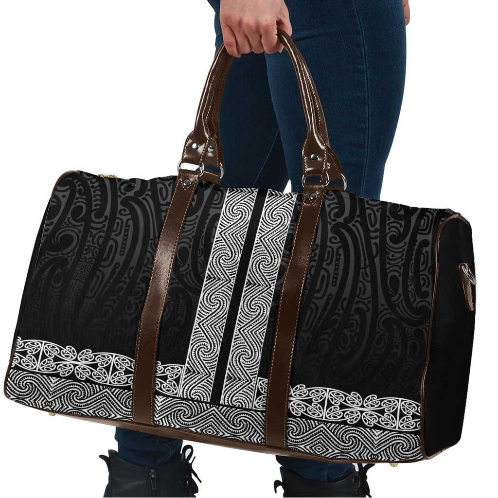 New Zealand Maori Kowhaiwhai Travel Bag Pango Maui and Mangopare LT9 - Polynesian Pride