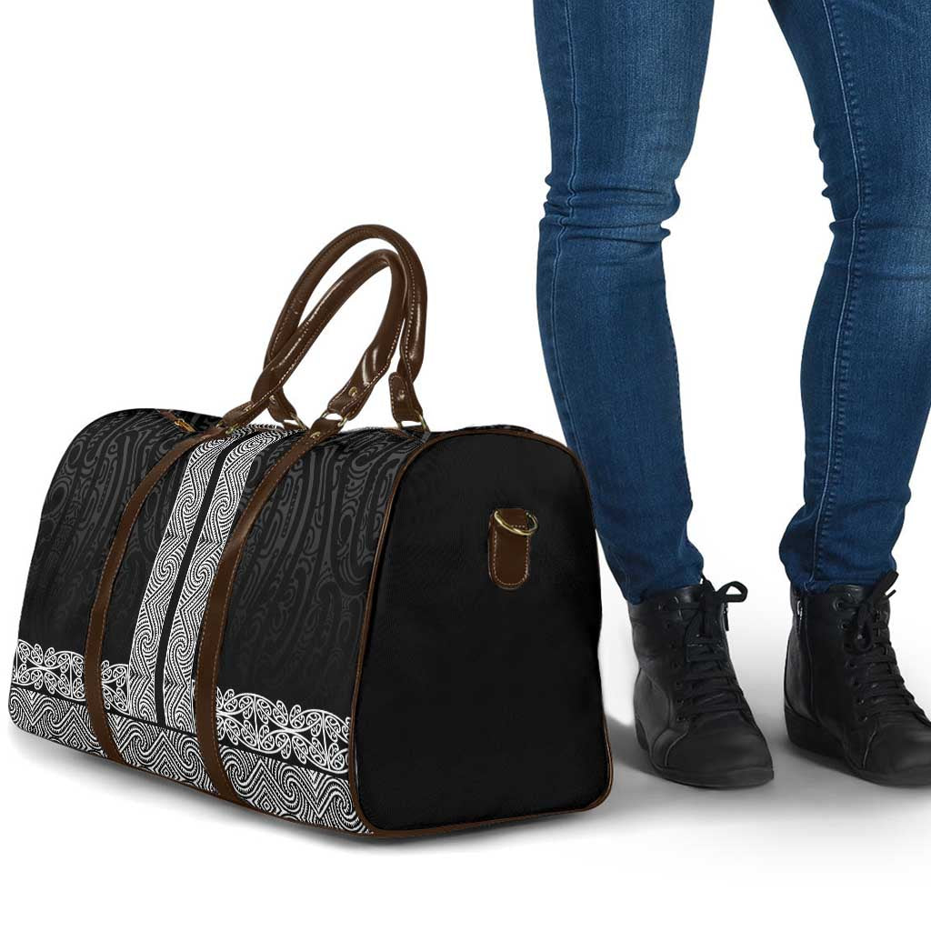 New Zealand Maori Kowhaiwhai Travel Bag Pango Maui and Mangopare LT9 - Polynesian Pride