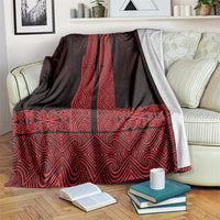 New Zealand Maori Kowhaiwhai Blanket Whero Maui and Mangopare LT9 Red - Polynesian Pride