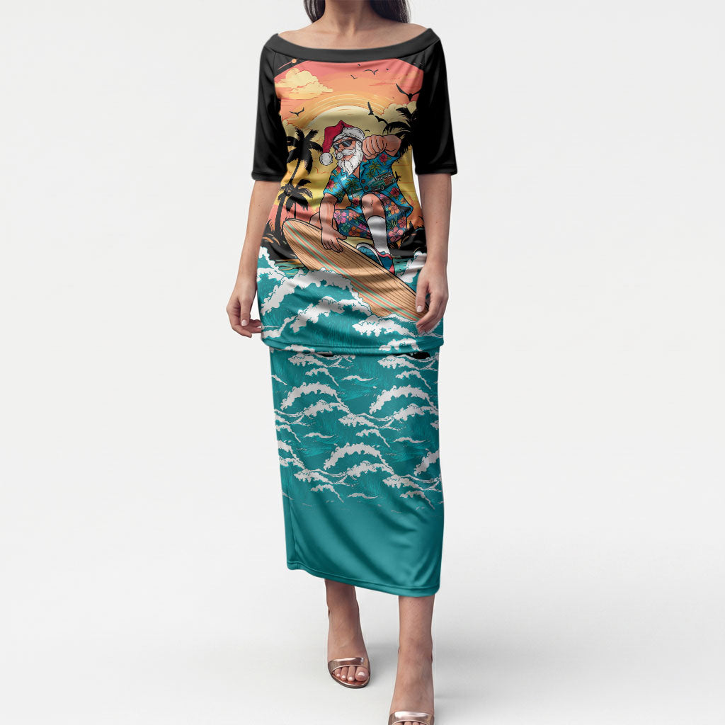 Vintage Santa Claus Surfing Summer Puletasi Mele Kalikimaka i Iulai! LT9 Long Dress Black - Polynesian Pride