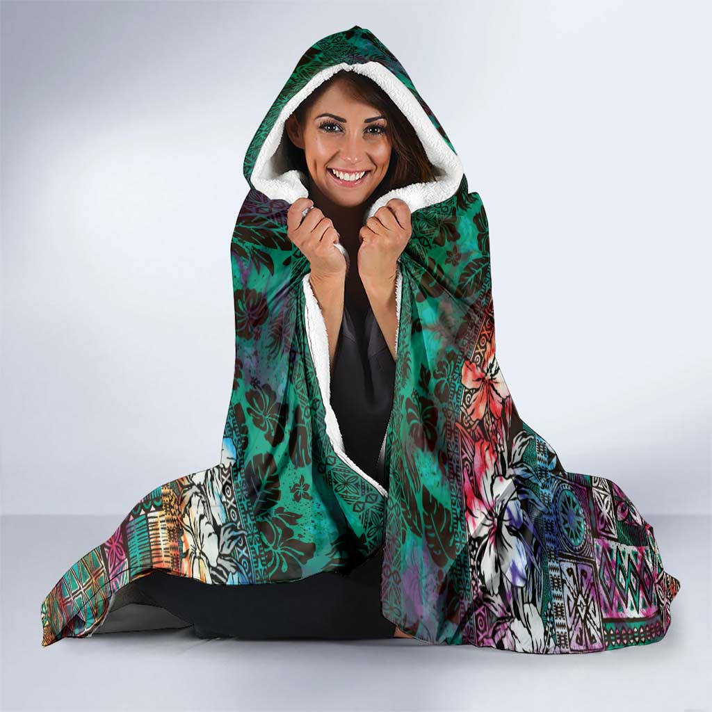 Pacific Hibiscus Tapa Tribal Vintage Hooded Blanket Turquoise Motif LT9 - Polynesian Pride