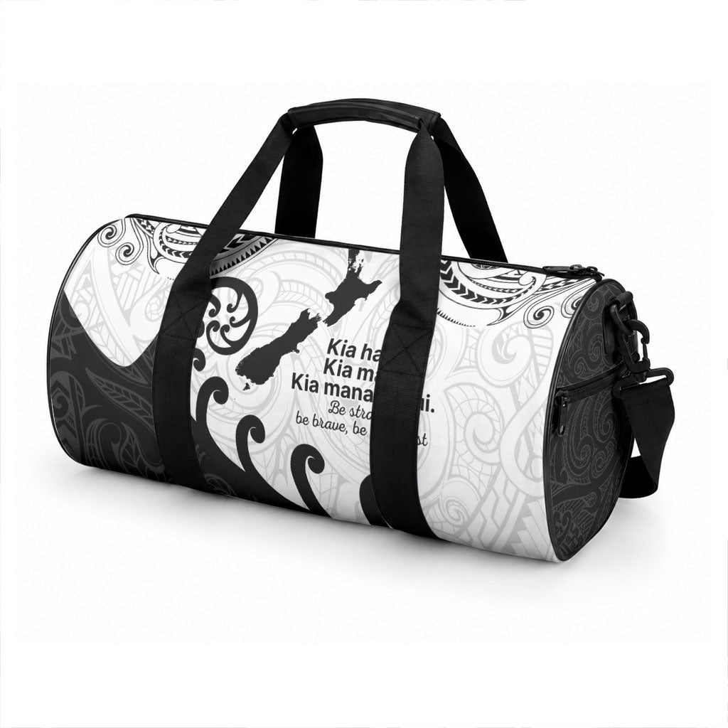 Kia Haka Maori language Duffle Bag Te Reo Maori Inspired Art LT9 - Polynesian Pride